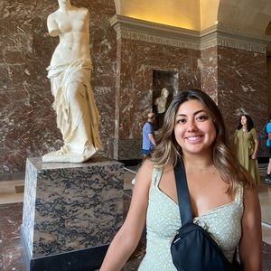 Meet your Posher, Xochitl